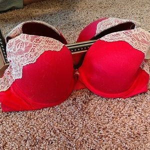 Lined demi victoria's secret bra